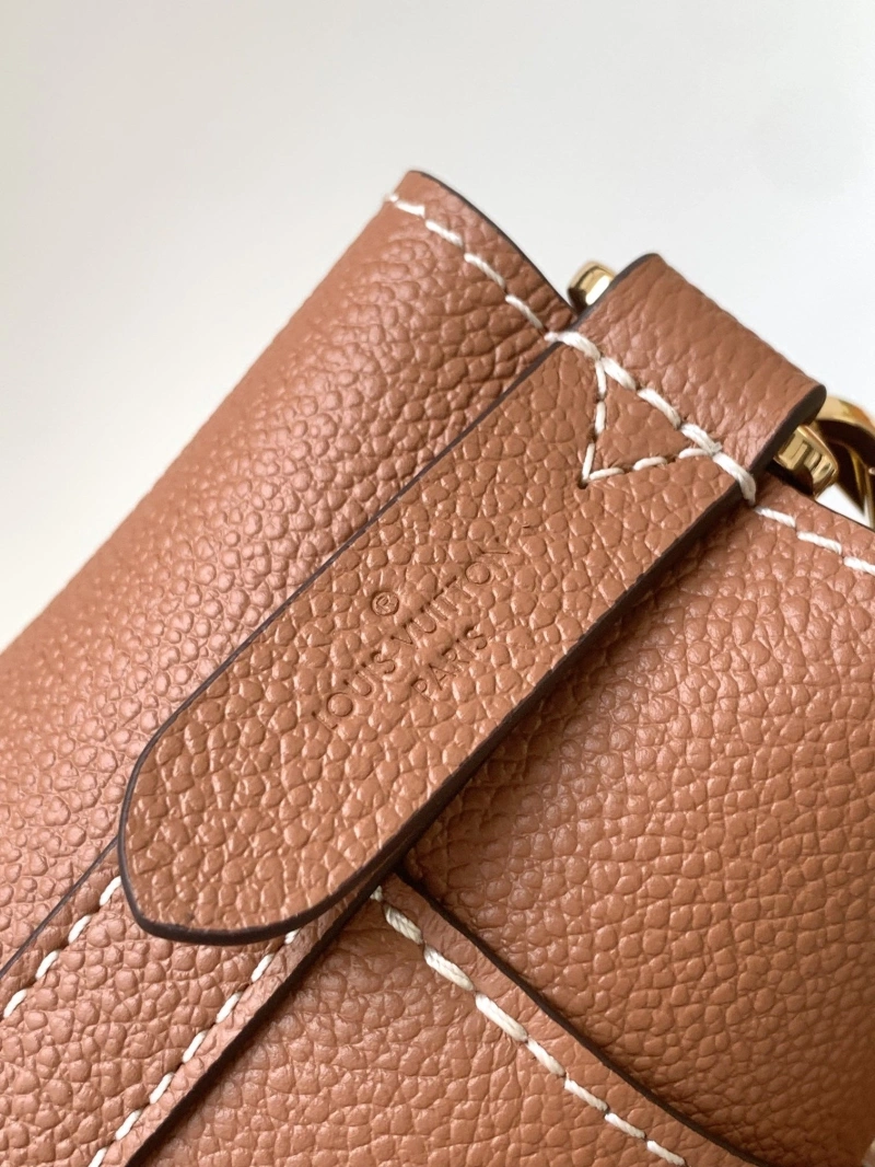 LV Bucket Bags 4194A-0691