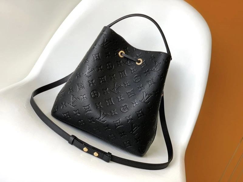 LV Bucket Bags 4194A-0693