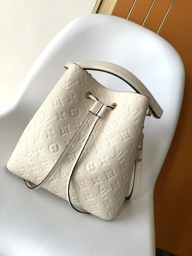 LV Bucket Bags 4194A-0694