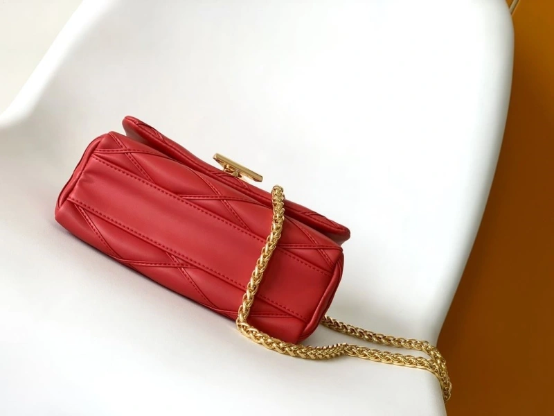 lv twist De*1m bags 4194a-0697
