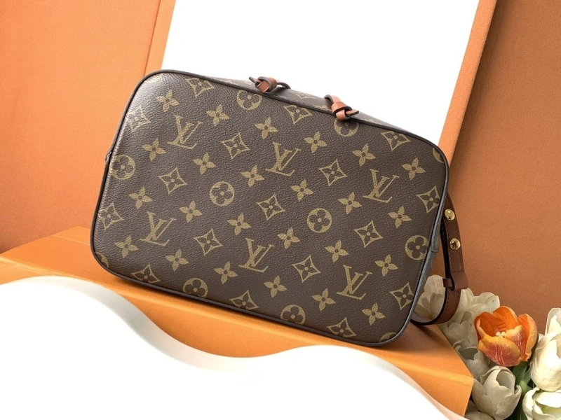 LV Bucket Bags 4194A-0783