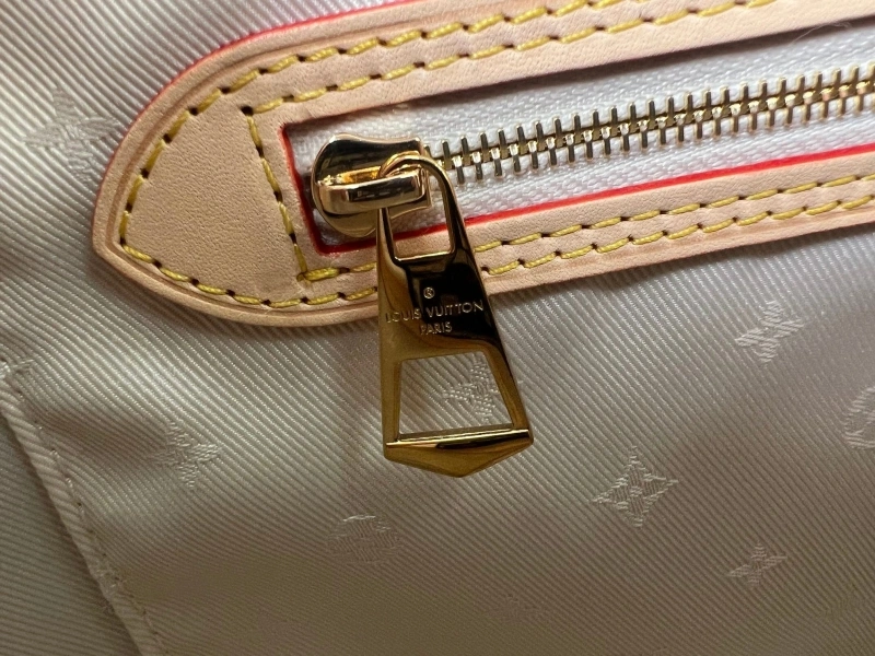 LV Shopping Bags 4194A-0851