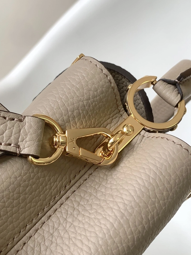 LV Capucines Bags 4194A-0859