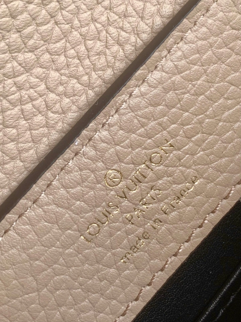 LV Capucines Bags 4194A-0859