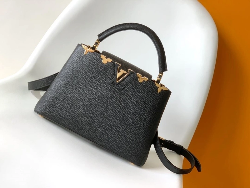 LV Capucines Bags 4194A-0868