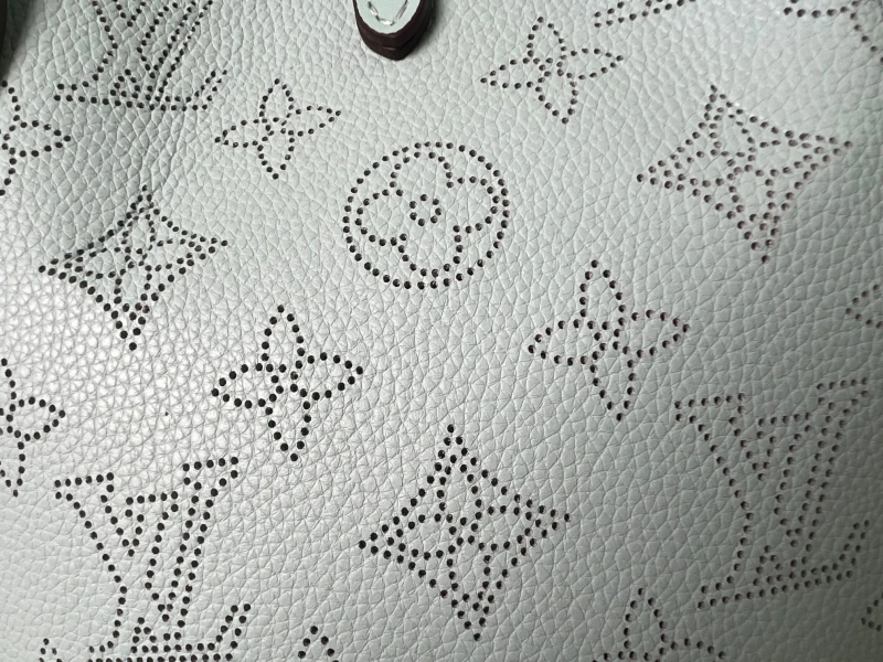 LV Bucket Bags 4194A-0882