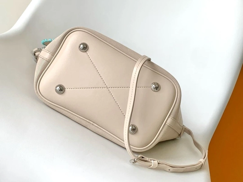LV Shopping Bags 4194A-0917