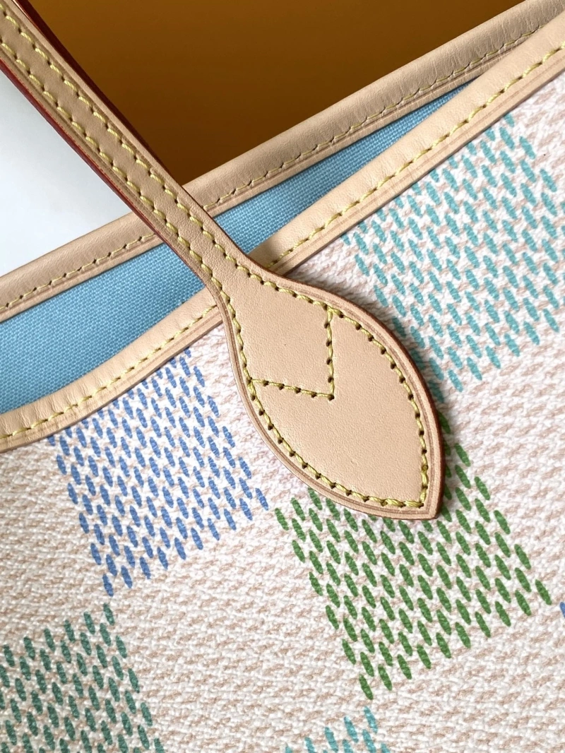 LV Shopping Bags 4194A-0926