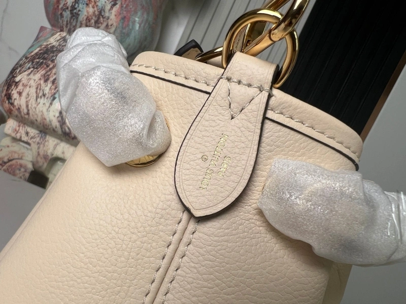 LV Shopping Bags 4194A-0929