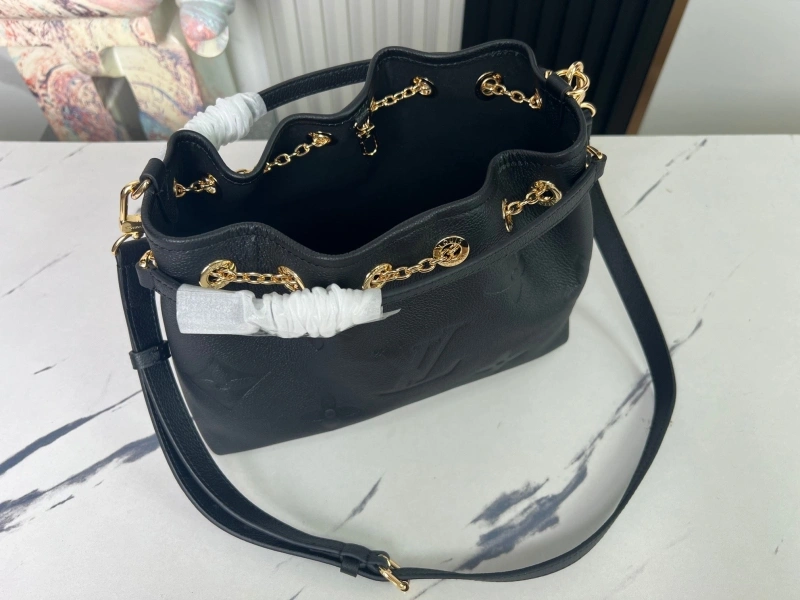 LV Shopping Bags 4194A-0943