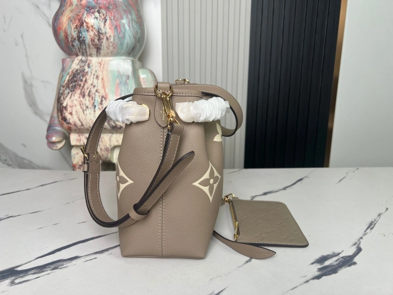 LV Shopping Bags 4194A-0944