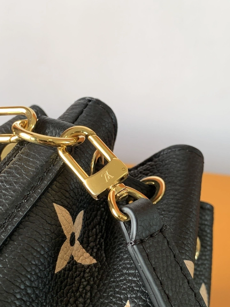 LV Bucket Bags 4194A-0977