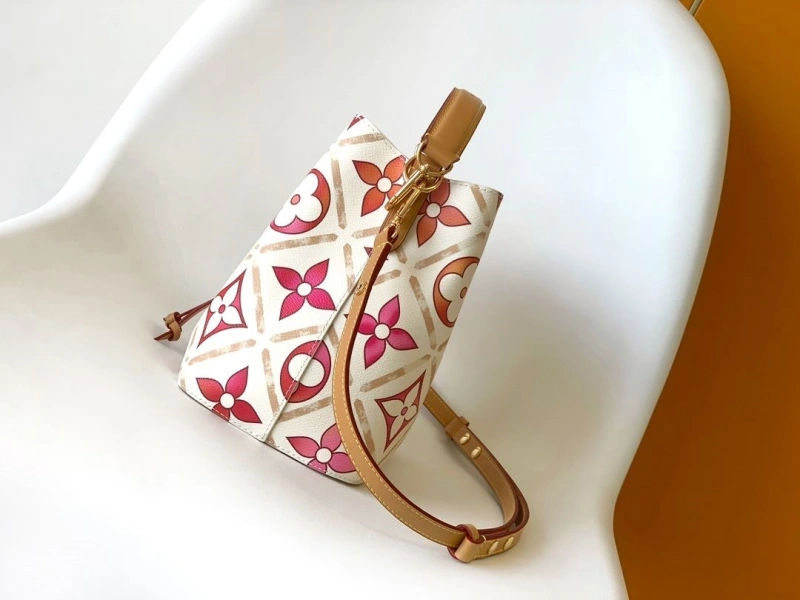 LV Bucket Bags 4194A-0981