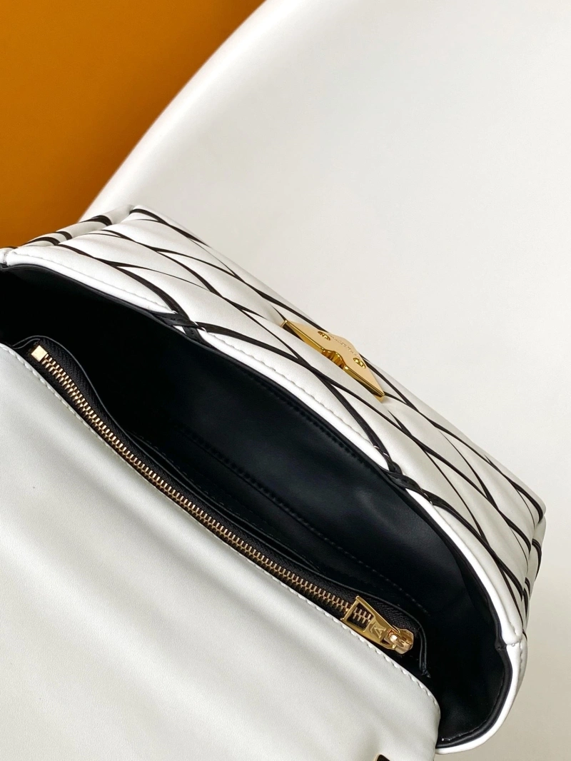 lv twist De*1m bags 4194a-1016