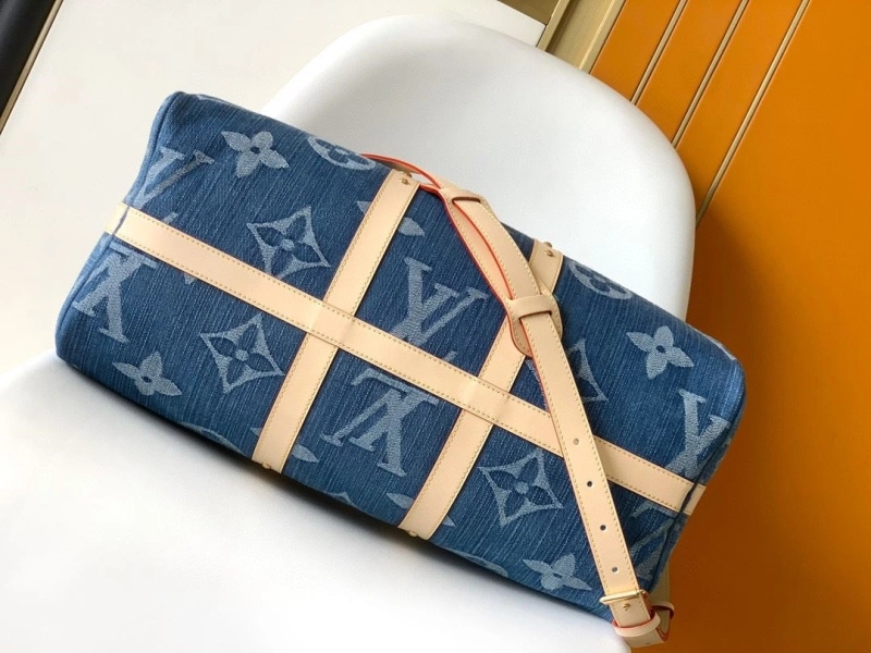 LV Travel Bags 4194A-1023