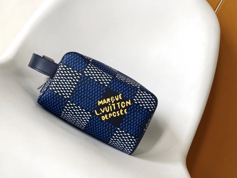 LV Cosmetic Bags 4194A-1045
