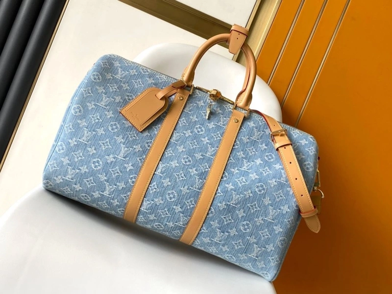 LV Travel Bags 4194A-1046