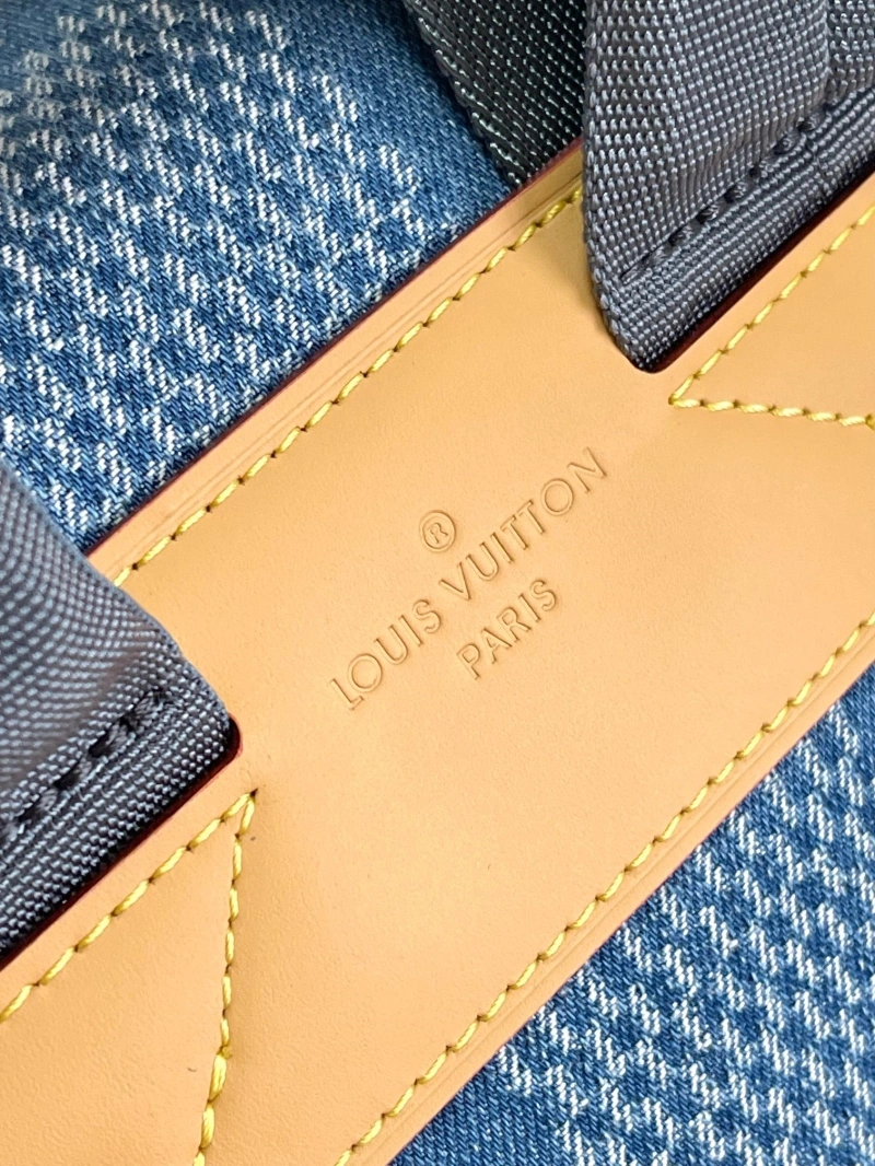 LV Backpacks 4194A-1050