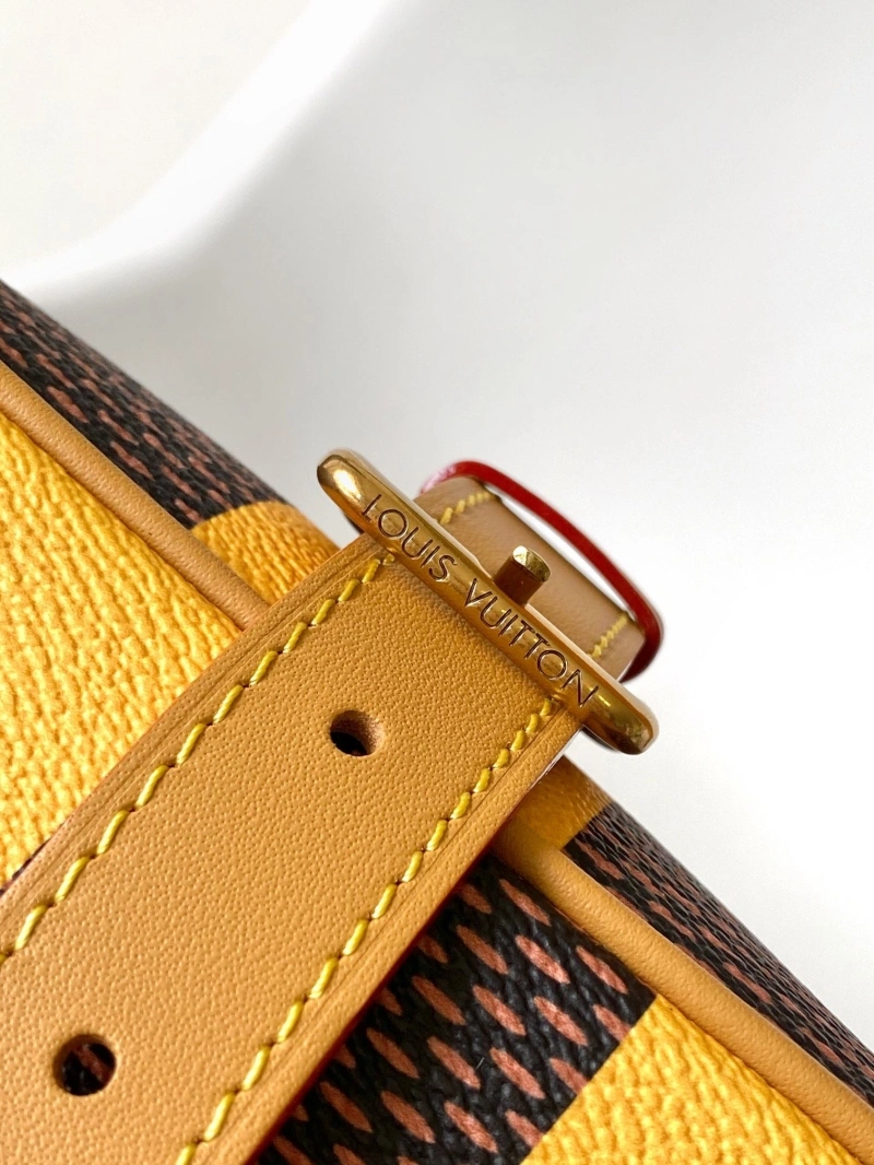 LV Box Bags 4194A-1108