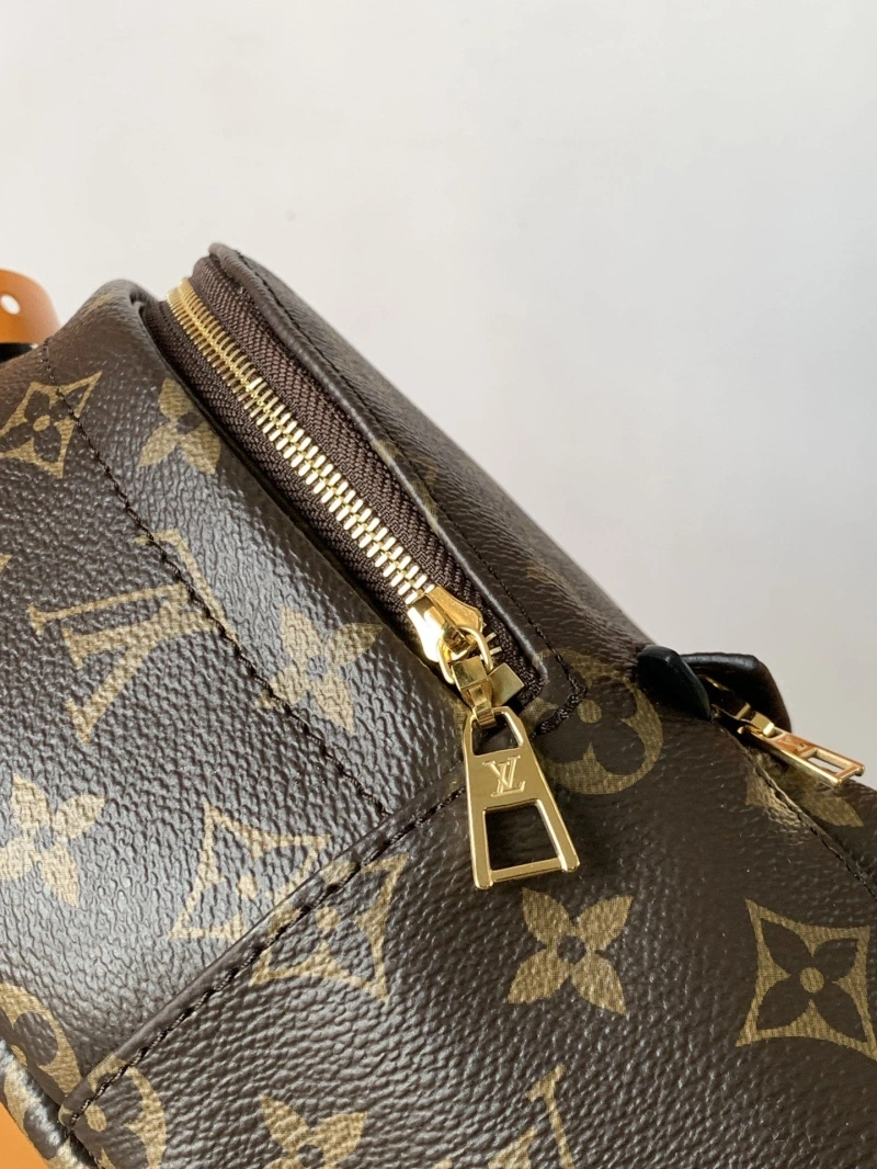LV Backpacks 4194A-1117