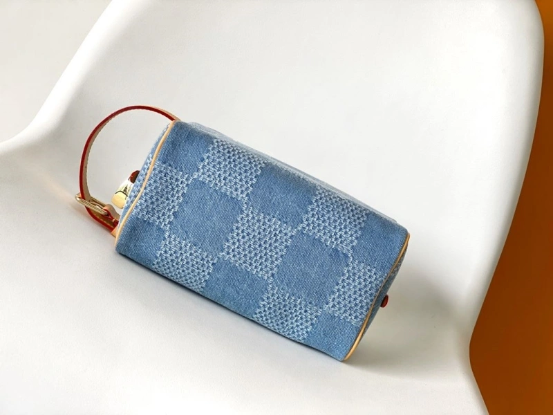 LV Cosmetic Bags 4194A-1138