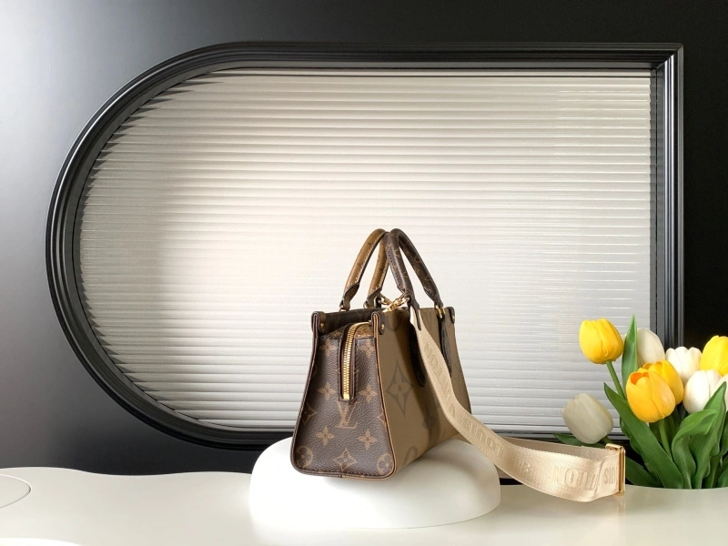LV Shopping Bags 4194A-1182