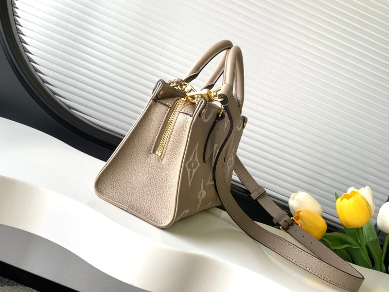 LV Shopping Bags 4194A-1253