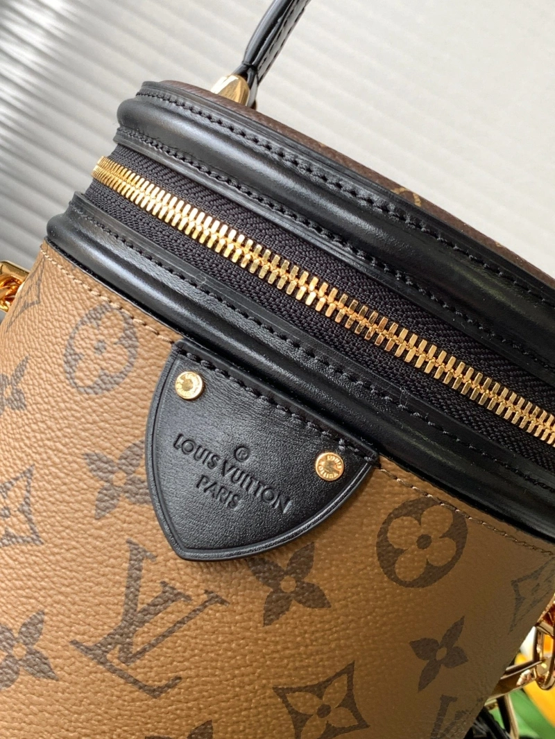 LV Cosmetic Bags 4194A-1257