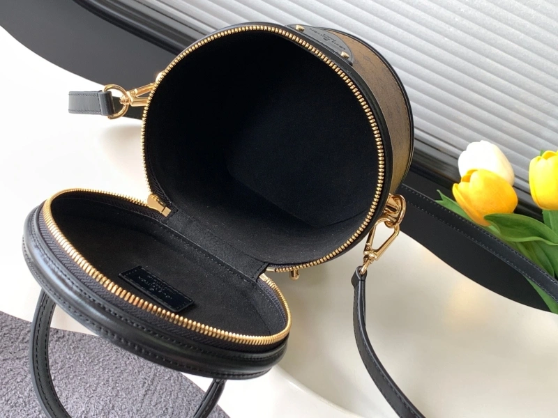 LV Cosmetic Bags 4194A-1257