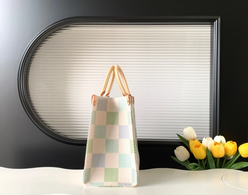 LV Shopping Bags 4194A-1272