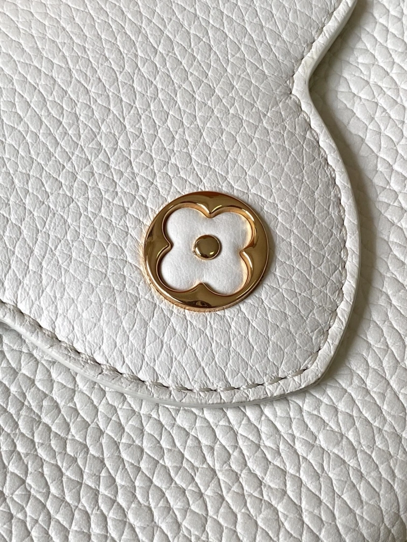 LV Capucines Bags 4194A-1412