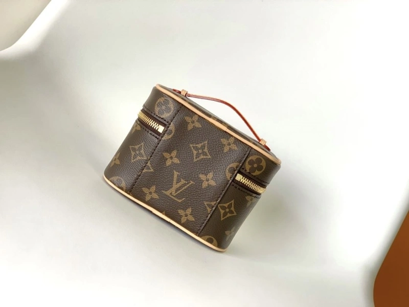 LV Cosmetic Bags 4194A-1421