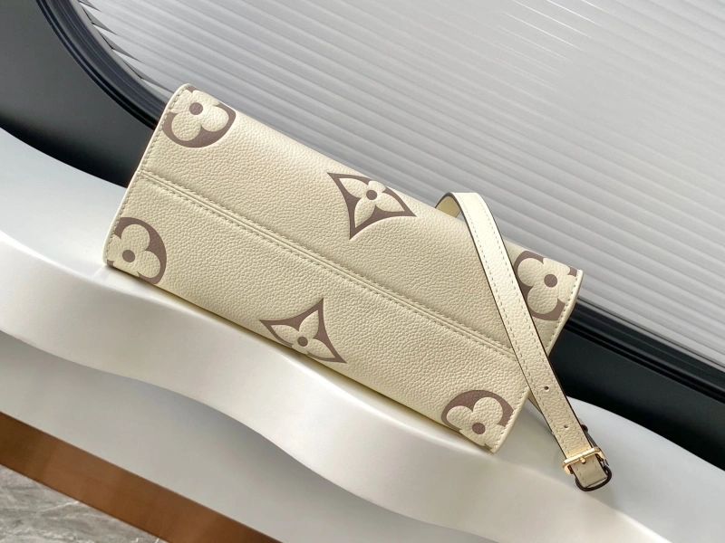 LV Shopping Bags 4194A-1467