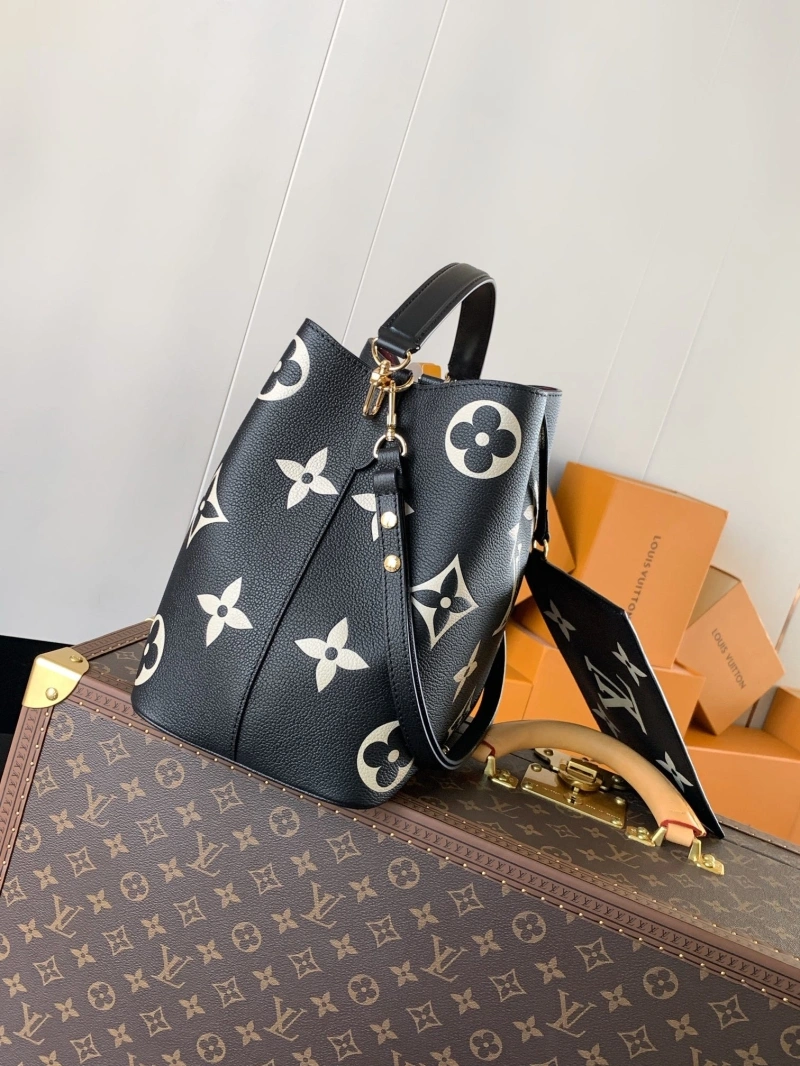 LV Bucket Bags 4194A-1499