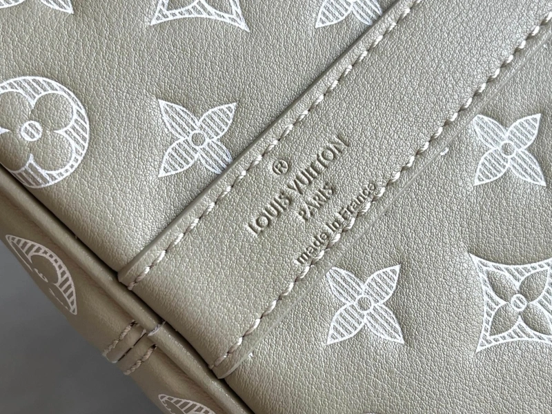 LV Travel Bags 4194B-0020