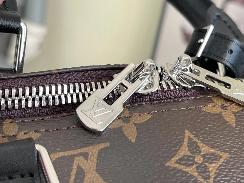 LV Travel Bags 4194B-0030