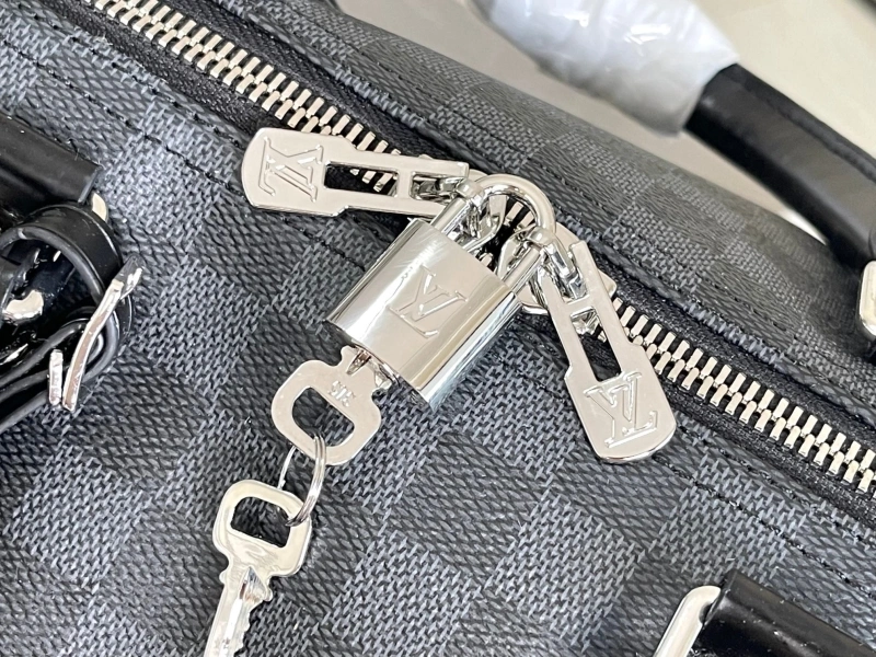 LV Travel Bags 4194B-0032