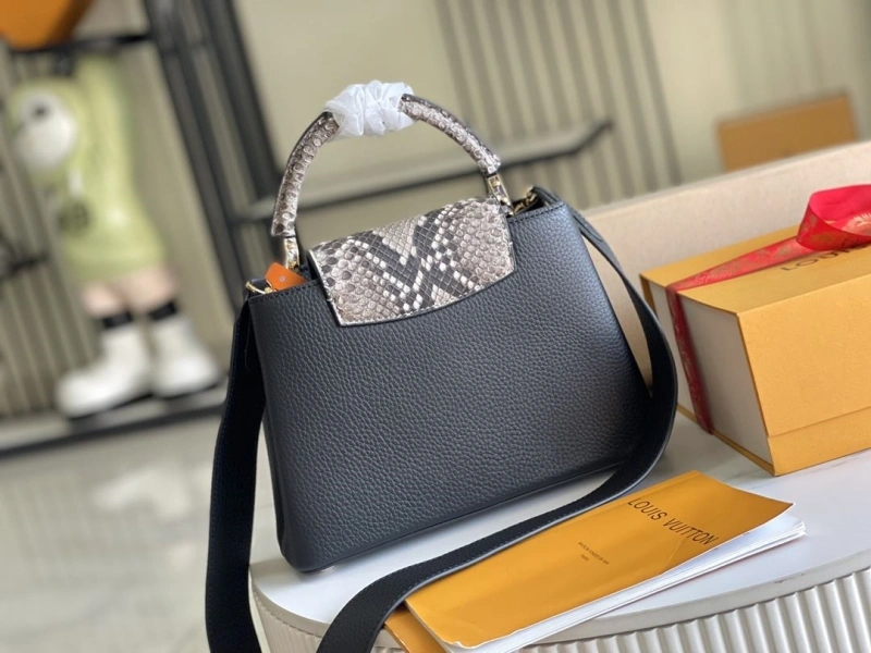 LV Capucines Bags 4194B-0062
