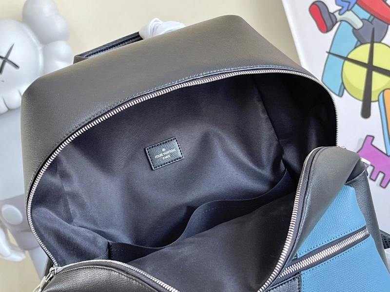 LV Backpacks 4194B-0068
