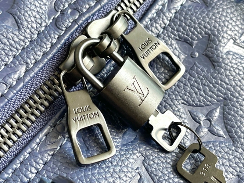 LV Travel Bags 4194B-0074