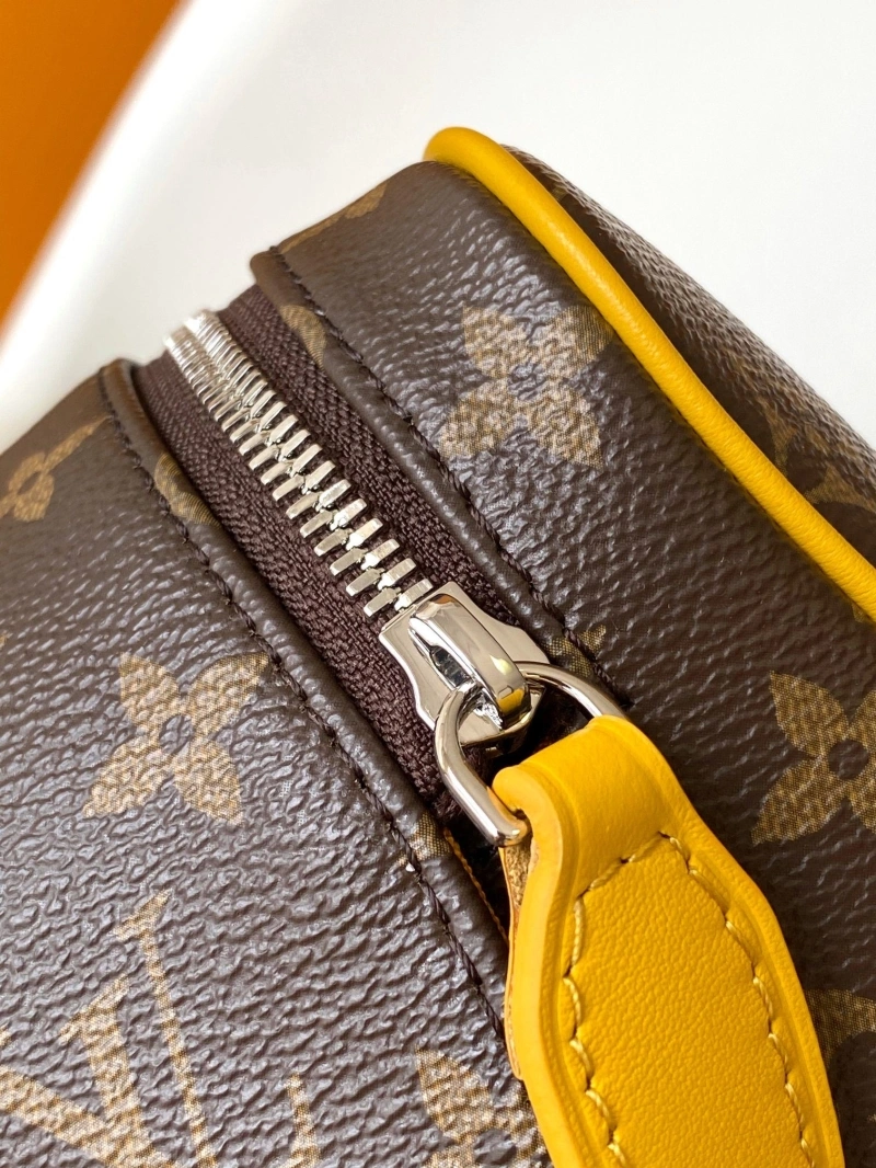 LV Cosmetic Bags 4194B-0127