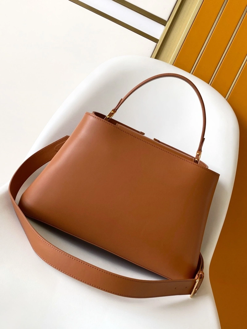 LV Capucines Bags 4194B-0148