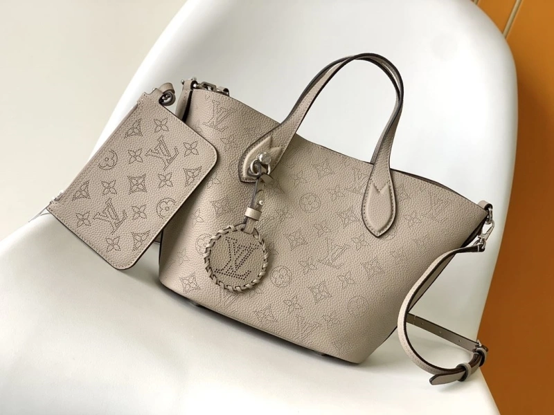 LV Shopping Bags 4194B-0157