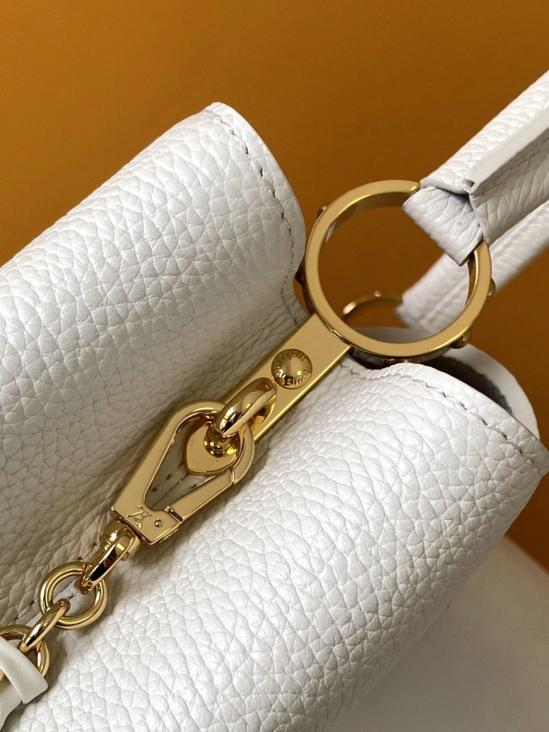 LV Capucines Bags 4194B-0229