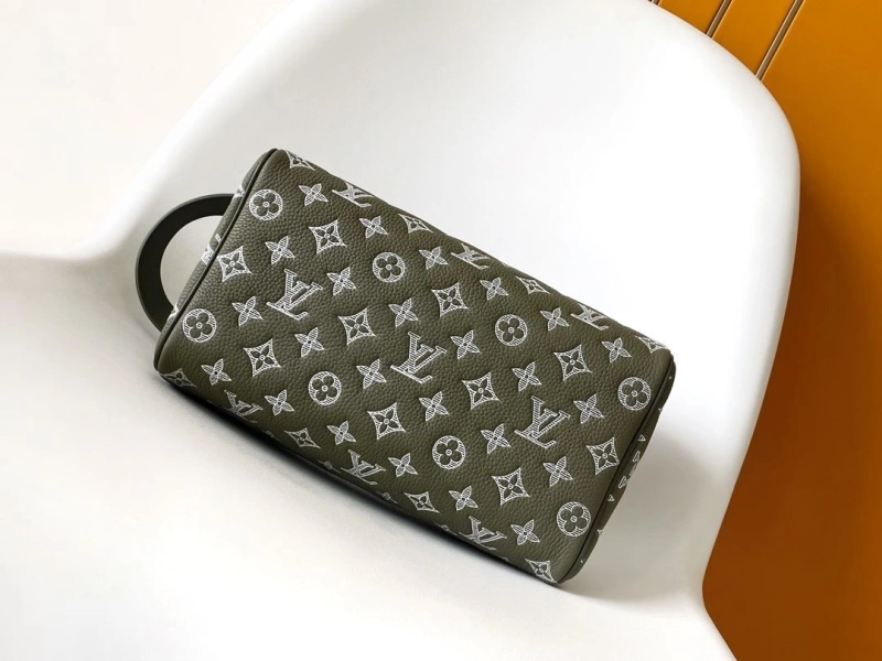 LV Cosmetic Bags 4194B-0283