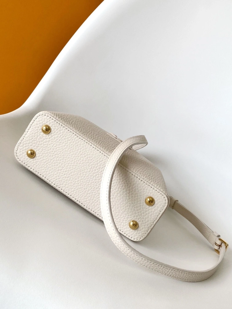 LV Capucines Bags 4194B-0313