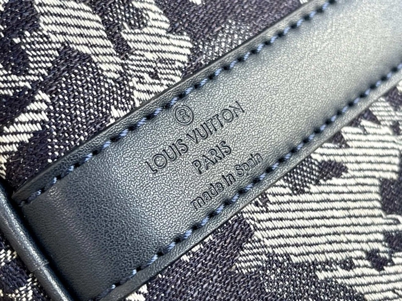 LV Travel Bags 4194B-0456