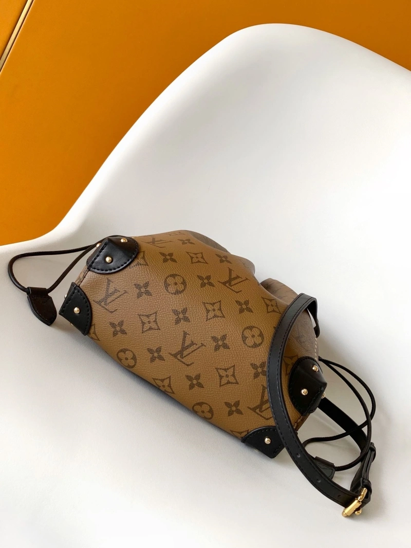 LV Bucket Bags 4194B-0467
