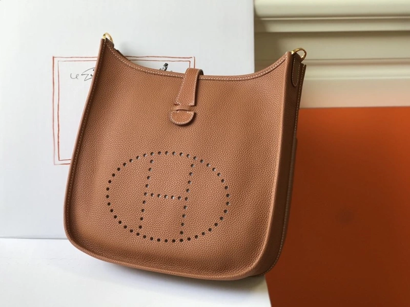 H**me5 satchel bags 4197-0557