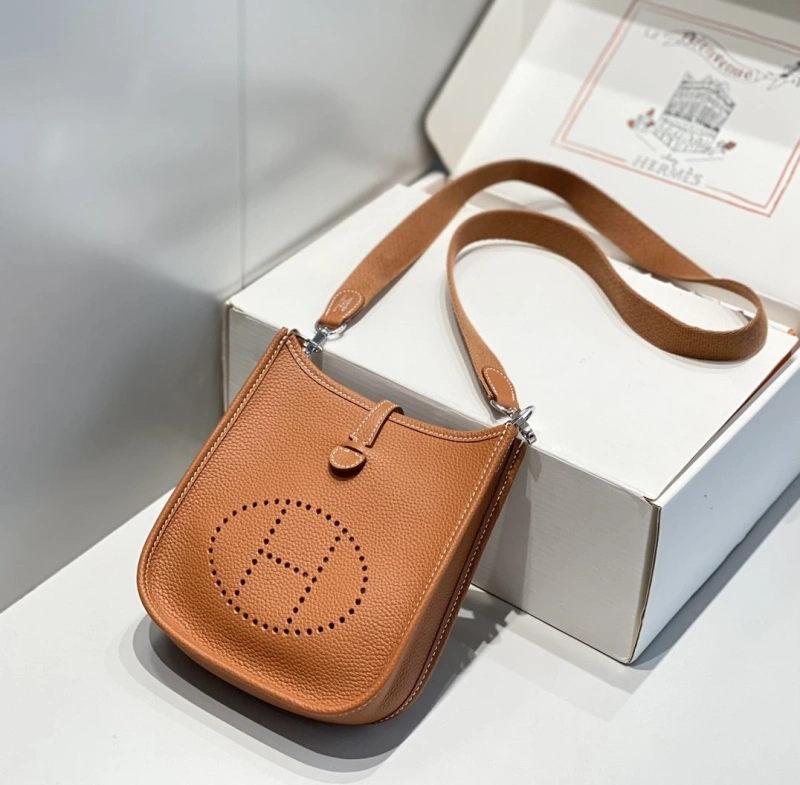 H**me5 satchel bags 4197-0643